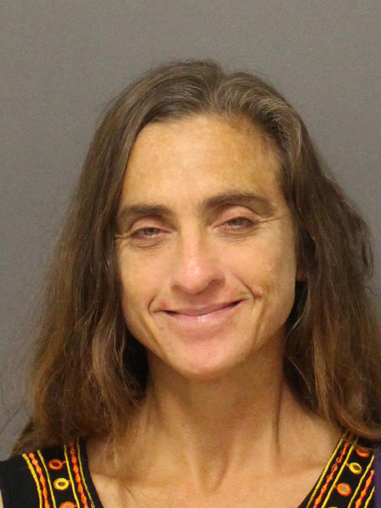  ELIZABETH SETARAM Photo Image