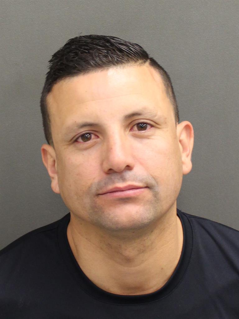  ERWING ORLANDO BUSTAMANTE Photo Image