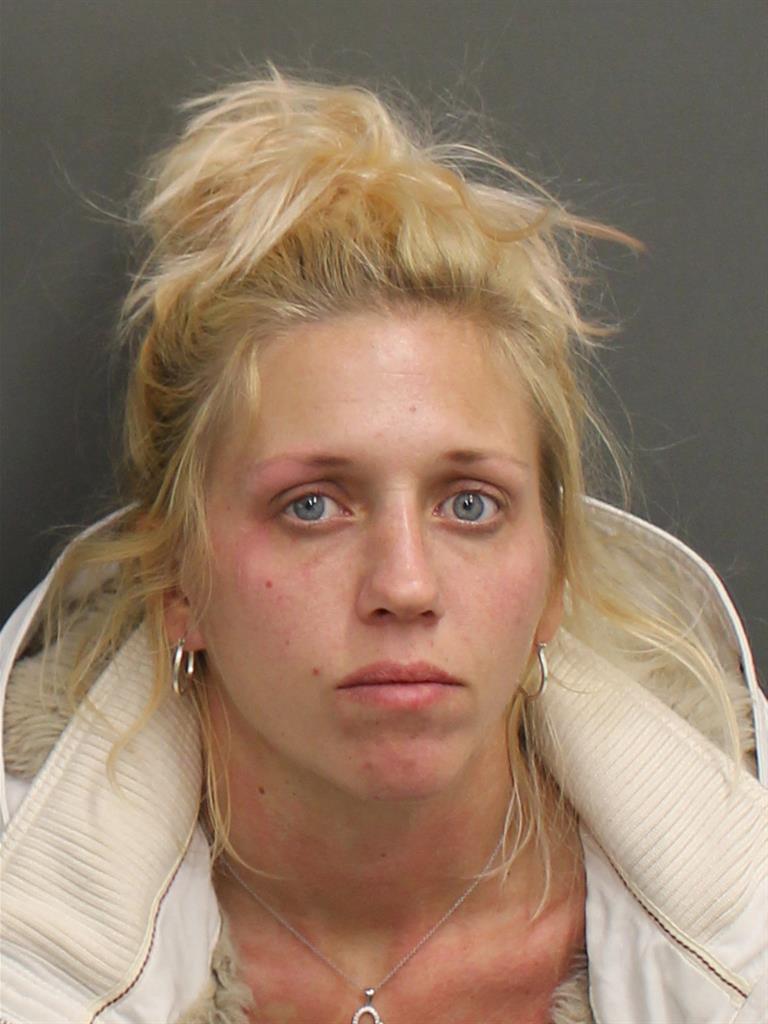  AMBER LYNN ROACH Mugshot / County Arrests / Orange County Arrests