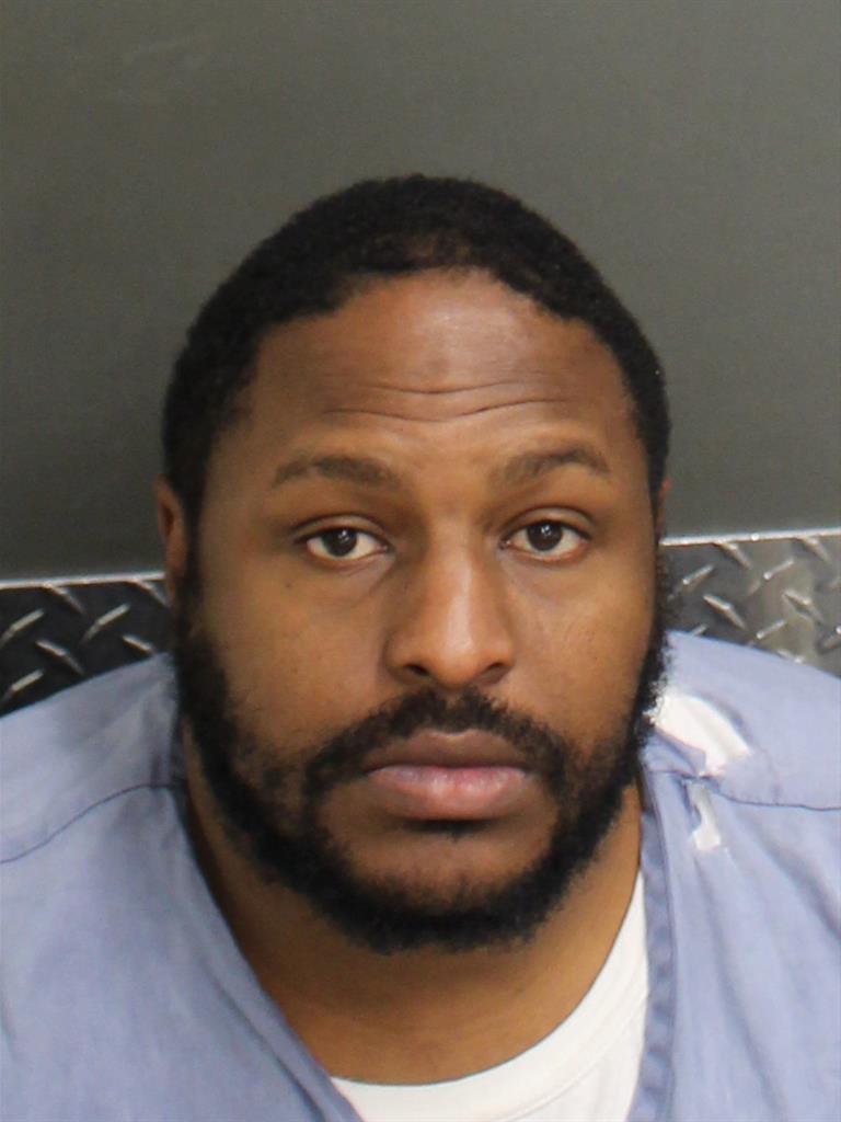  CUEVAS E MONTGOMERY Photo Image