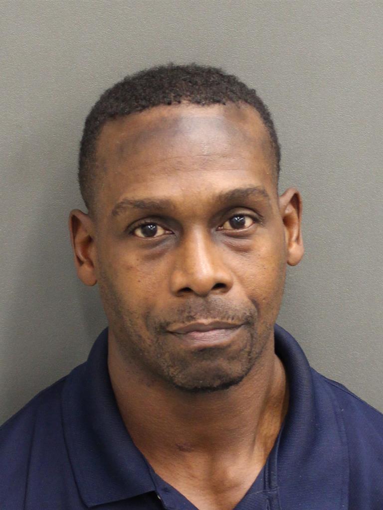  MENEIL A HUGGAR Photo Image