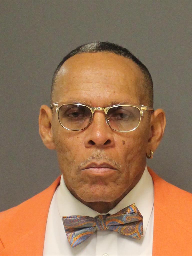  CARLES  JR LATHAN Mugshot / County Arrests / Orange County Arrests