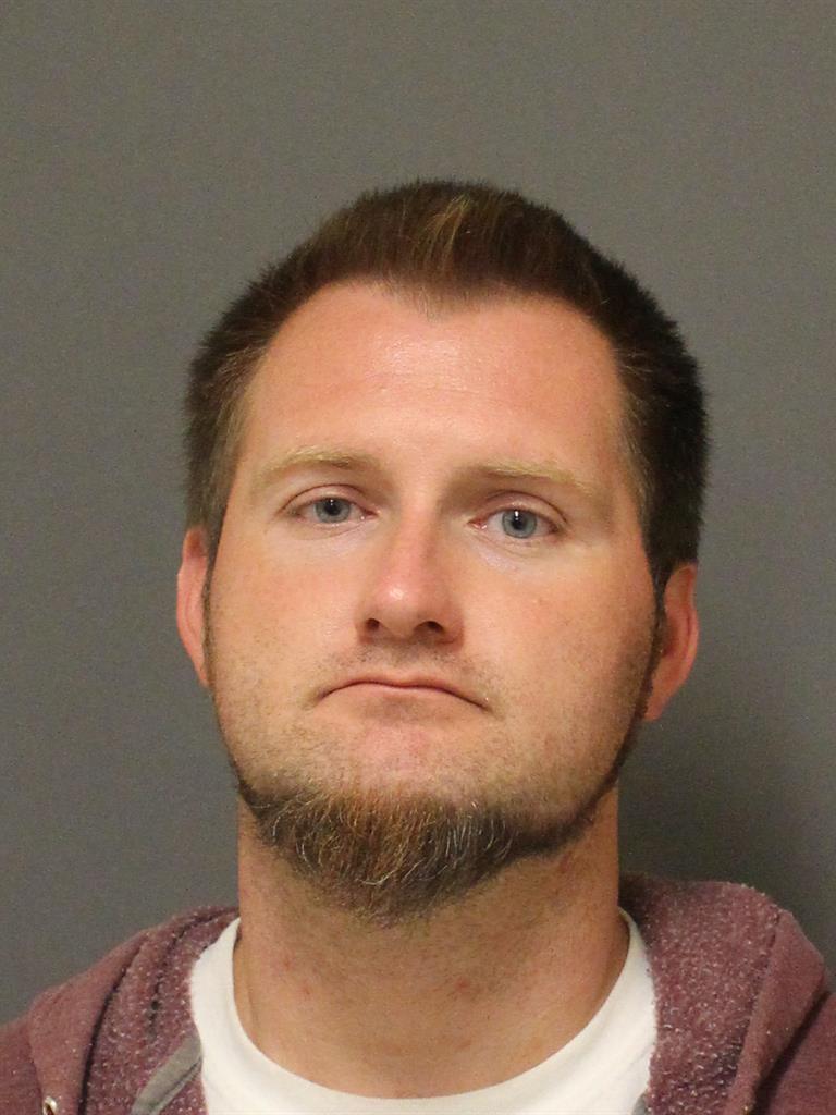  MARTY ROBERTS Mugshot / County Arrests / Orange County Arrests