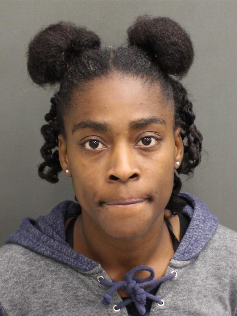  ALIA ROBERTS Mugshot / County Arrests / Orange County Arrests