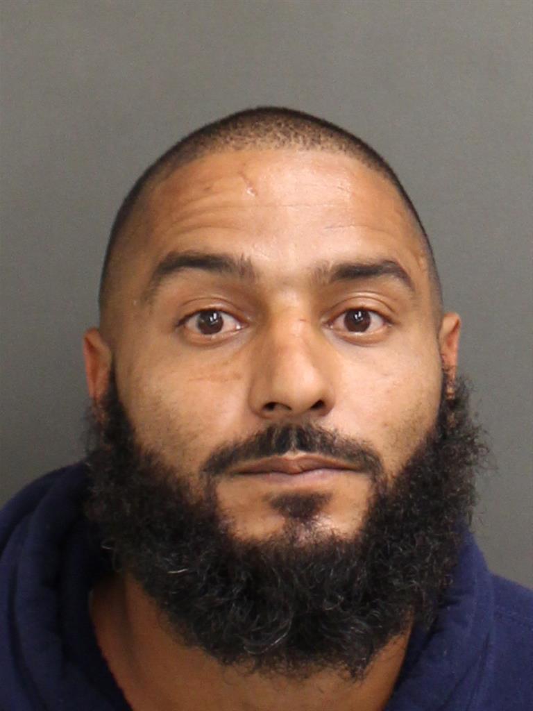  DANIEL GUZMAN Photo Image