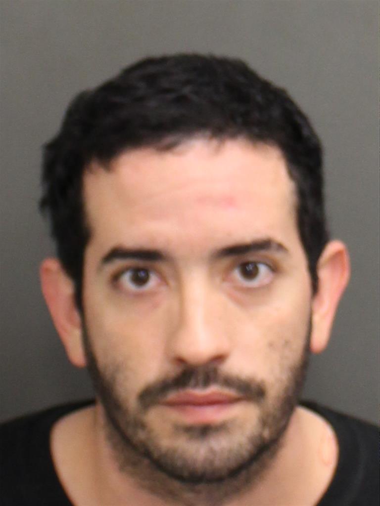  CHRISTIAN CRESPOVELILLA Photo Image