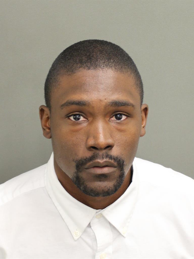  LINDWARD SHAWN SNOW Mugshot / County Arrests / Orange County Arrests