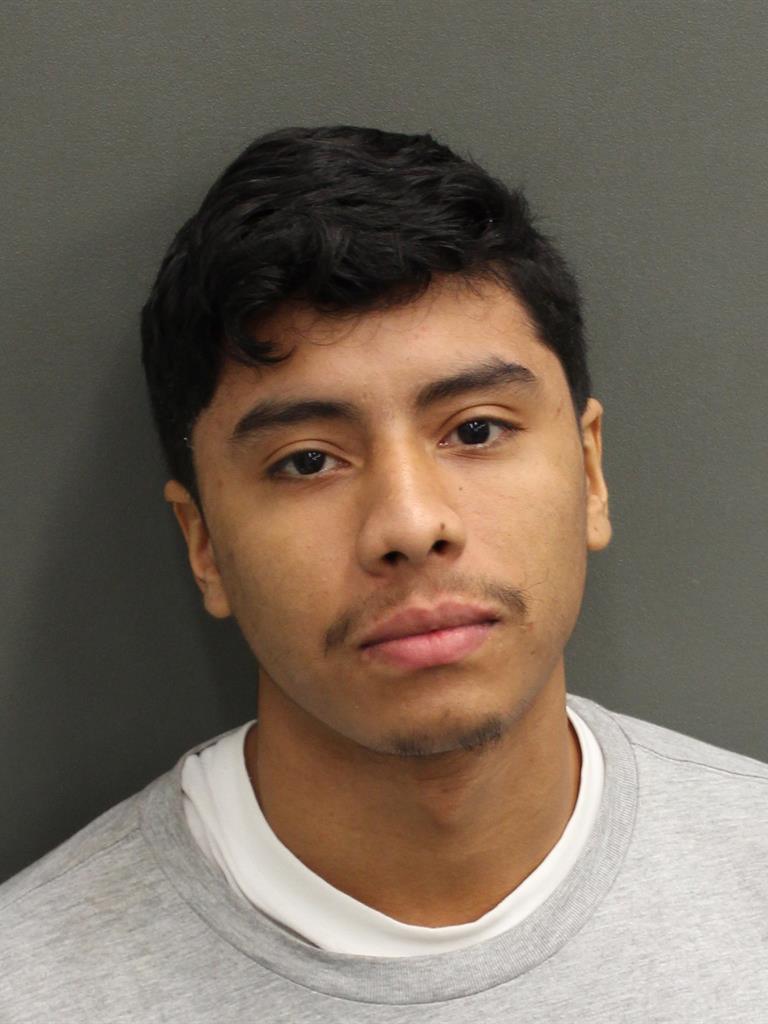  CHRISTIAN ANDRES HOLGUIN Photo Image