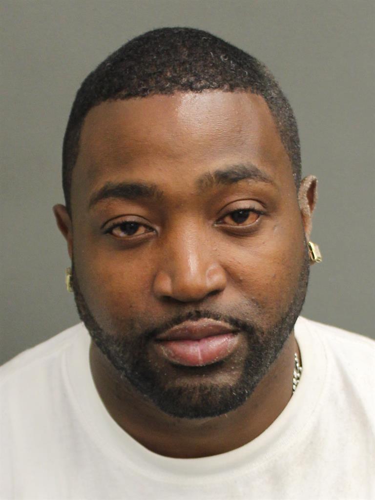  VICTOR MAURICE LINDSEY Mugshot / County Arrests / Orange County Arrests