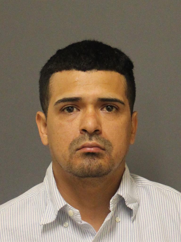  SALVADOR BRAVOSERVIN Photo Image