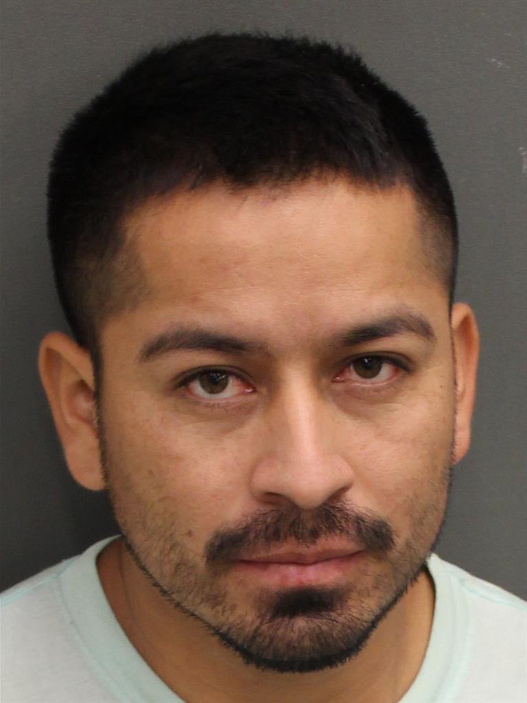  CARLOS EUTIGUIO GUADARRAMA Mugshot / County Arrests / Orange County Arrests