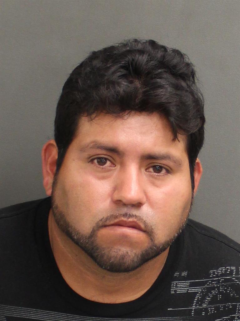  ROBERTO GOMEZHERNANDEZ Mugshot / County Arrests / Orange County Arrests