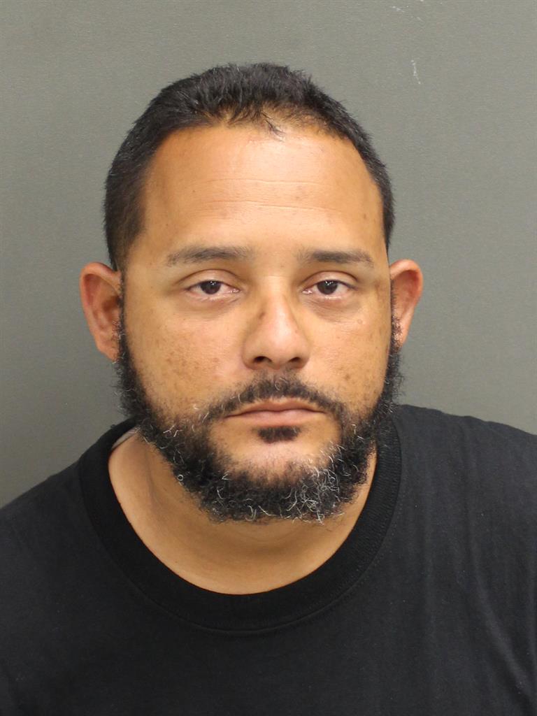  ROBERTO TORRESSANTIAGO Photo Image