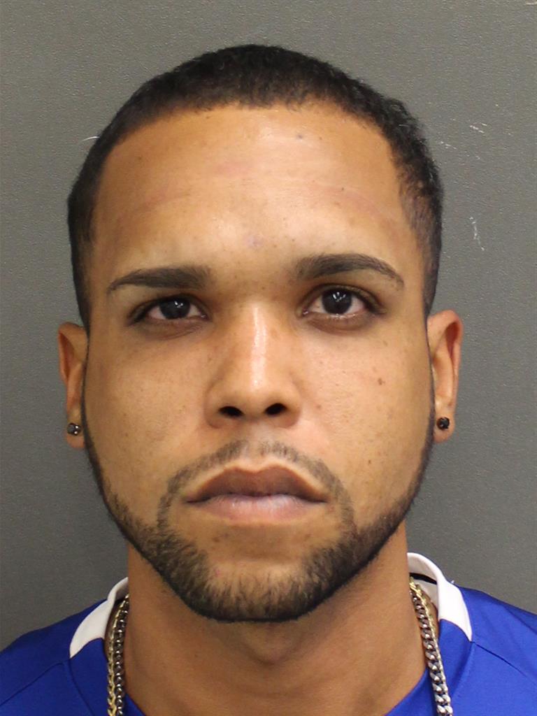  ALEJANDRO Y QUILES Photo Image