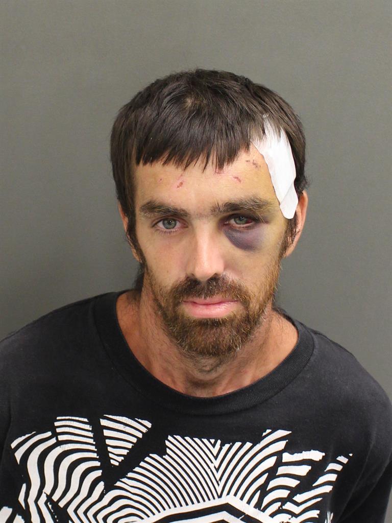  KEVIN ROBERTS Photo Image