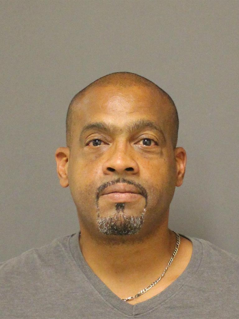  JORGE EMMANUELLI Photo Image