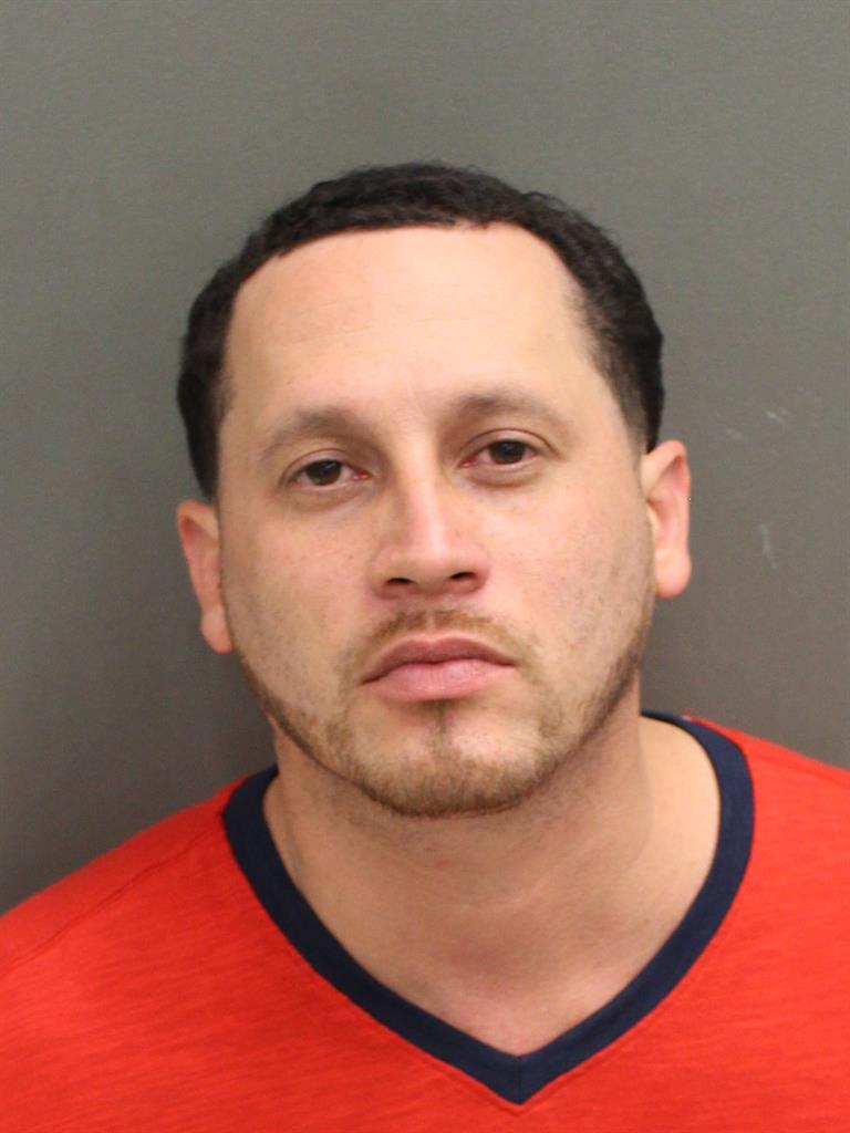  CARMELO  JR CRESPO Mugshot / County Arrests / Orange County Arrests