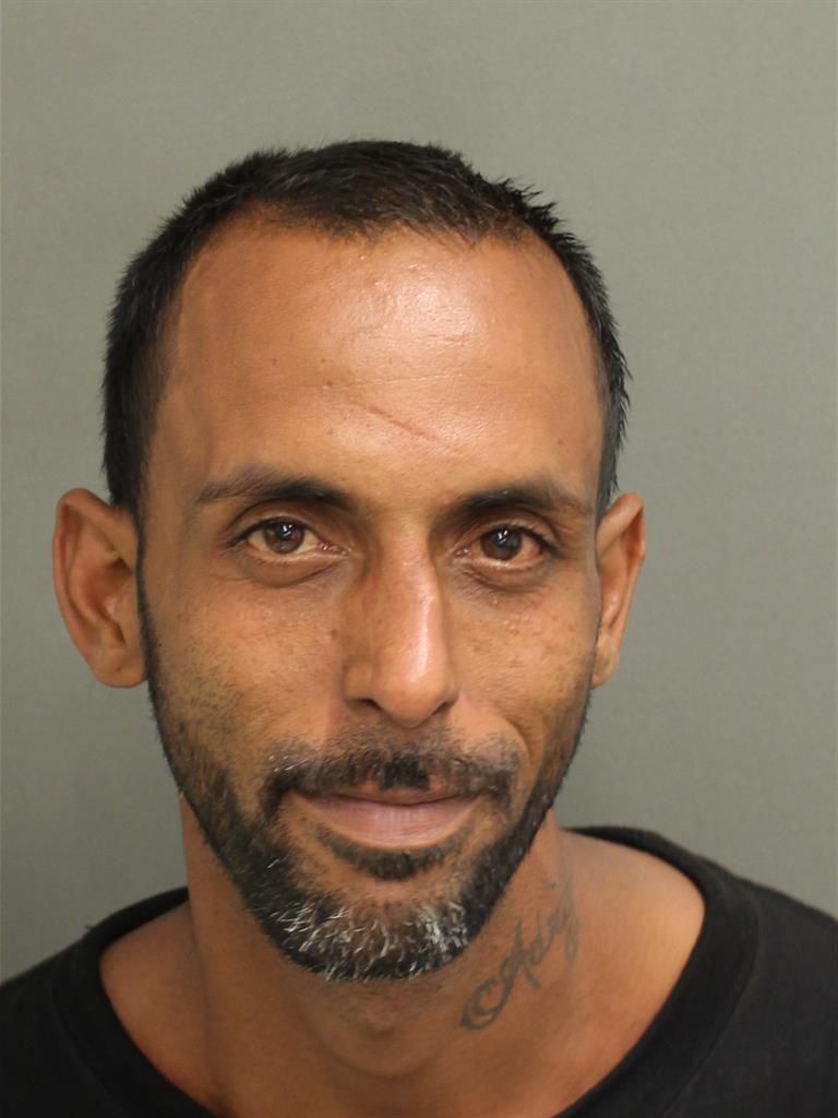  JOSE GILBERTO NIEVES Mugshot / County Arrests / Orange County Arrests