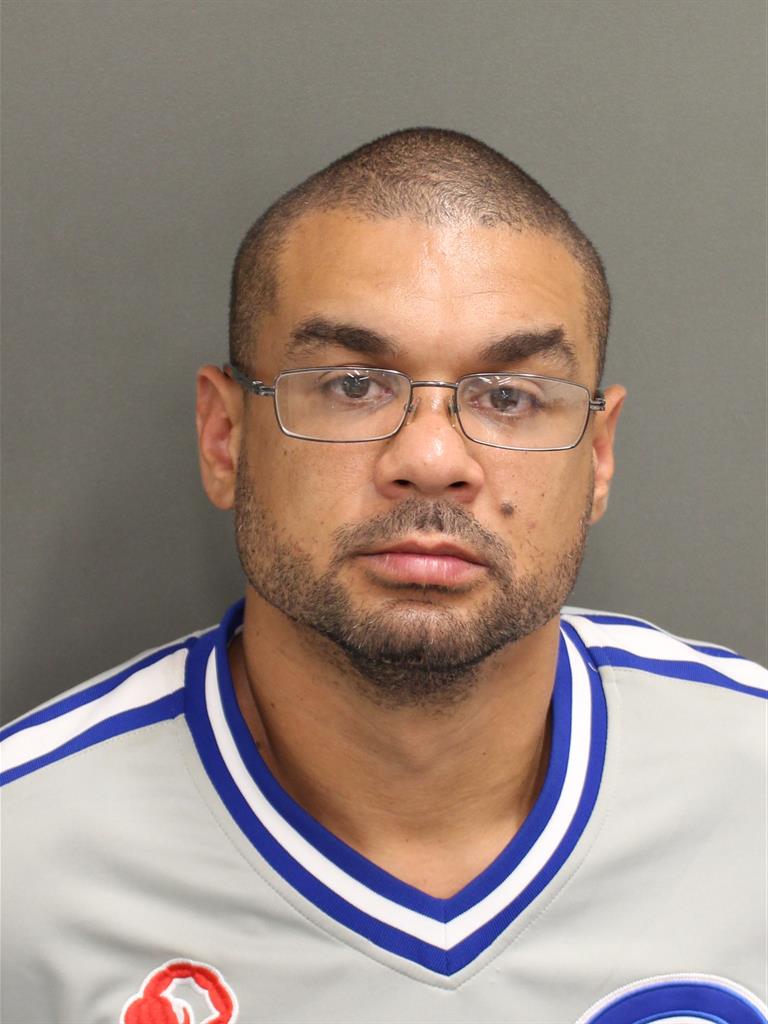  EMILIO MALLOL Mugshot / County Arrests / Orange County Arrests