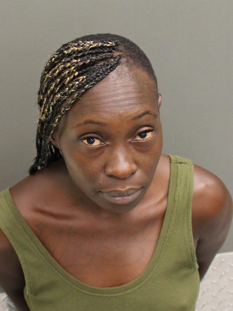  CHRYSTAL DENAE ROBBINS Mugshot / County Arrests / Orange County Arrests
