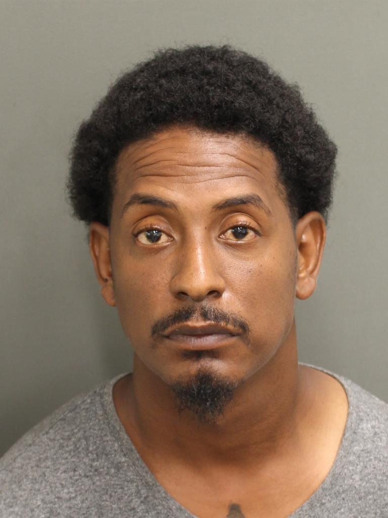  LUIS E CUERVO Photo Image