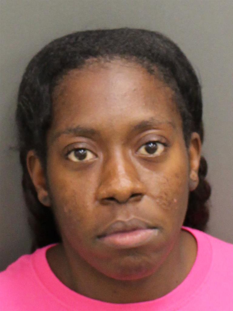  ANTWAIETTE JENITA FIELDS Mugshot / County Arrests / Orange County Arrests