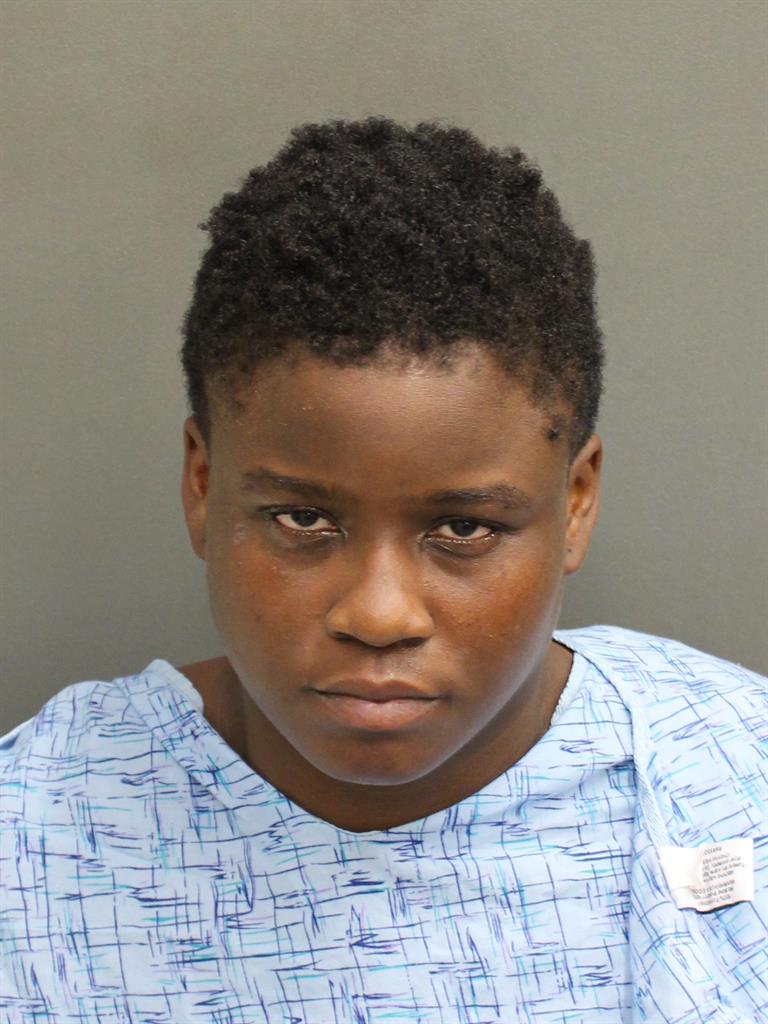  BRITTINEY TASHAE WALLACE Mugshot / County Arrests / Orange County Arrests