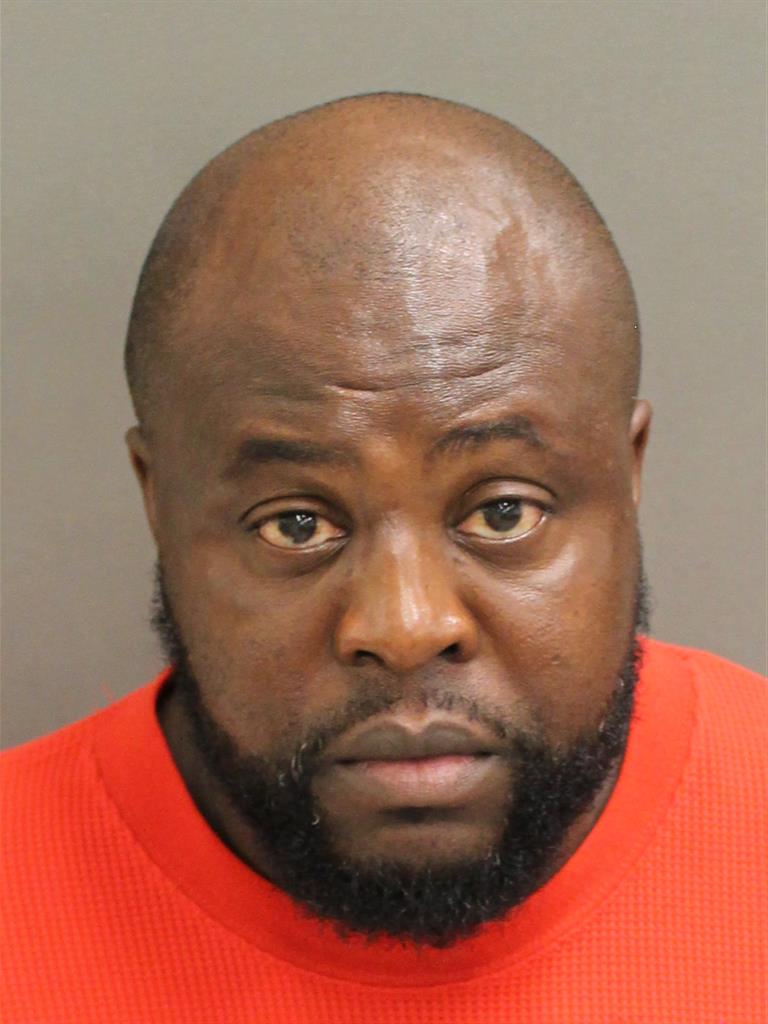  WILLIE CHARLES JR COLLINGTON Mugshot / County Arrests / Orange County Arrests