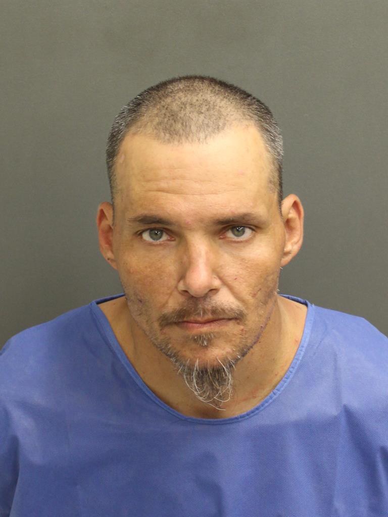  CHRISTOPHER REYNOLDS Photo Image