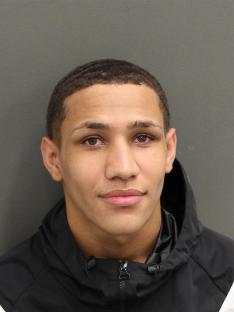  DWANN V BENTLEY Mugshot / County Arrests / Orange County Arrests