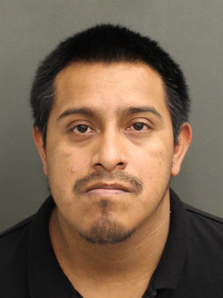  CARLOS ENRIQUE DOMINGO Photo Image