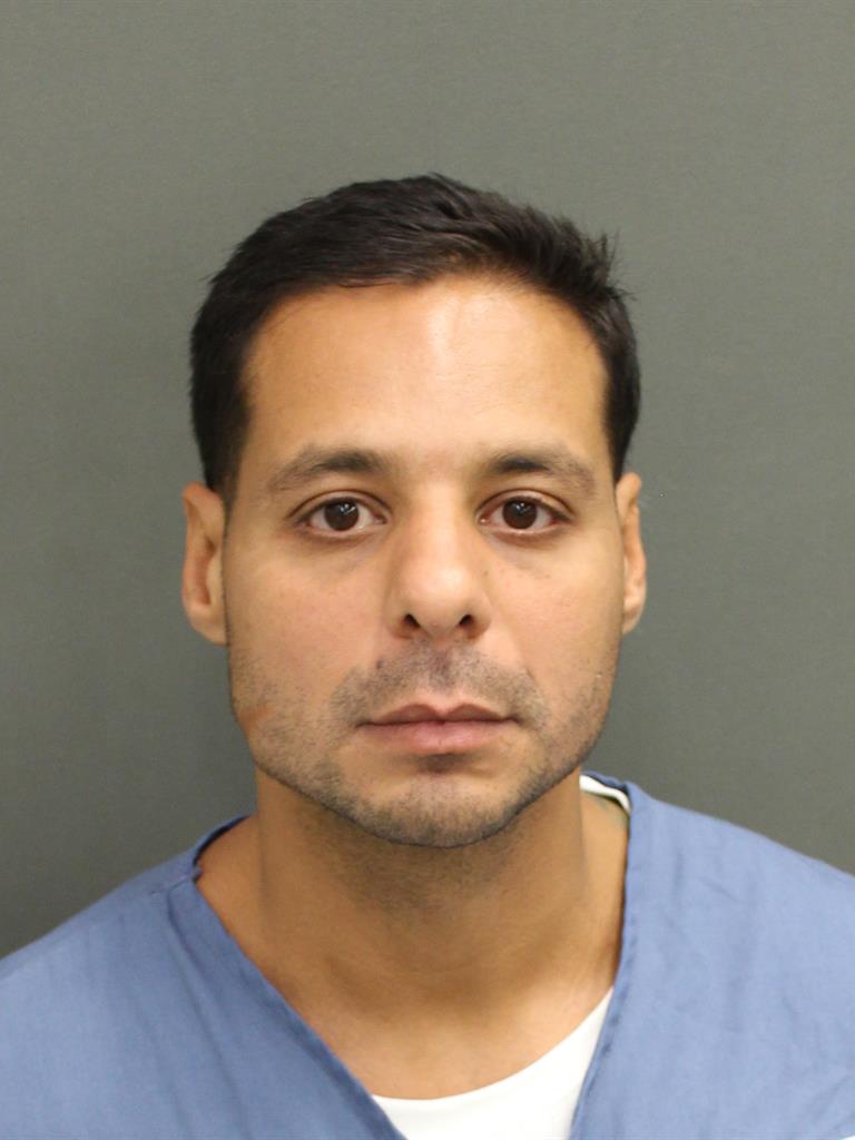  DAMIAN SANTIAGO Photo Image