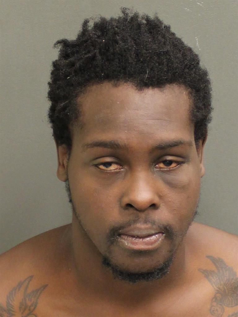  LLOYD CHRISTOPHER MCFARLANE Mugshot / County Arrests / Orange County Arrests