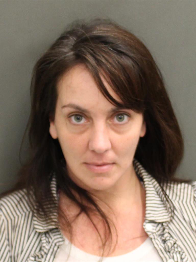  ELIZABETH LARRAREE Mugshot / County Arrests / Orange County Arrests