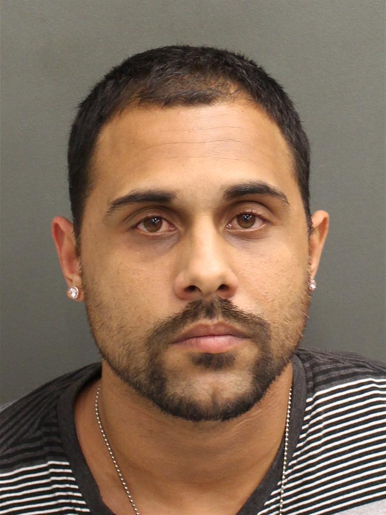  CARLOS  JR CRUZ Mugshot / County Arrests / Orange County Arrests