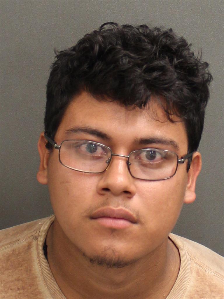  ELMER M GUZMANSANTAMARIA Mugshot / County Arrests / Orange County Arrests