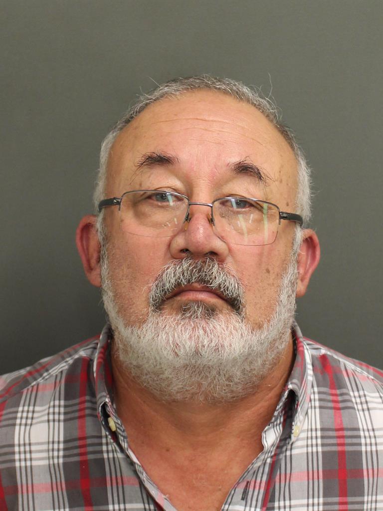  CESAR AUGUSTO COQUIS Photo Image