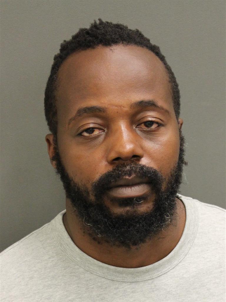  WILLIE ANTONIO RICHARDS Mugshot / County Arrests / Orange County Arrests