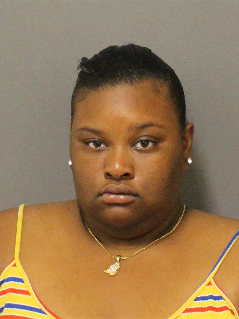  TABRESHIA RARIEL HENDRY Mugshot / County Arrests / Orange County Arrests