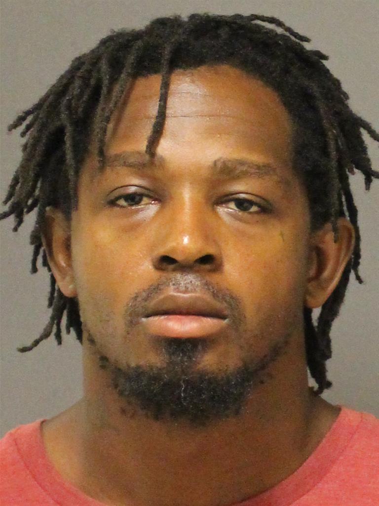  TRAVIS SHAWN GLENN Mugshot / County Arrests / Orange County Arrests