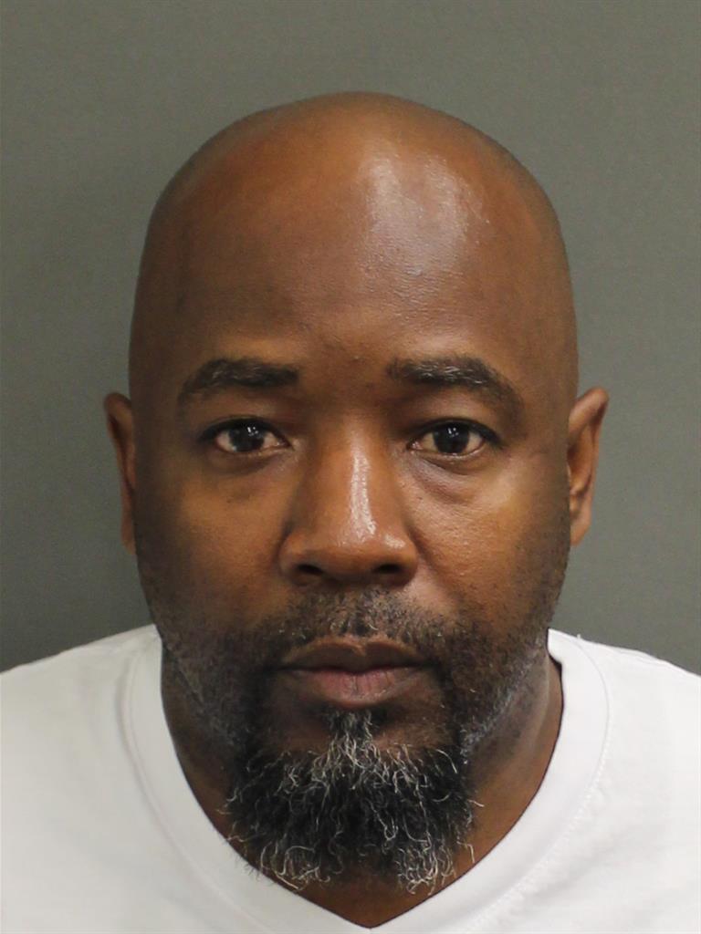  DEREK LAMAR BRIDGES Mugshot / County Arrests / Orange County Arrests