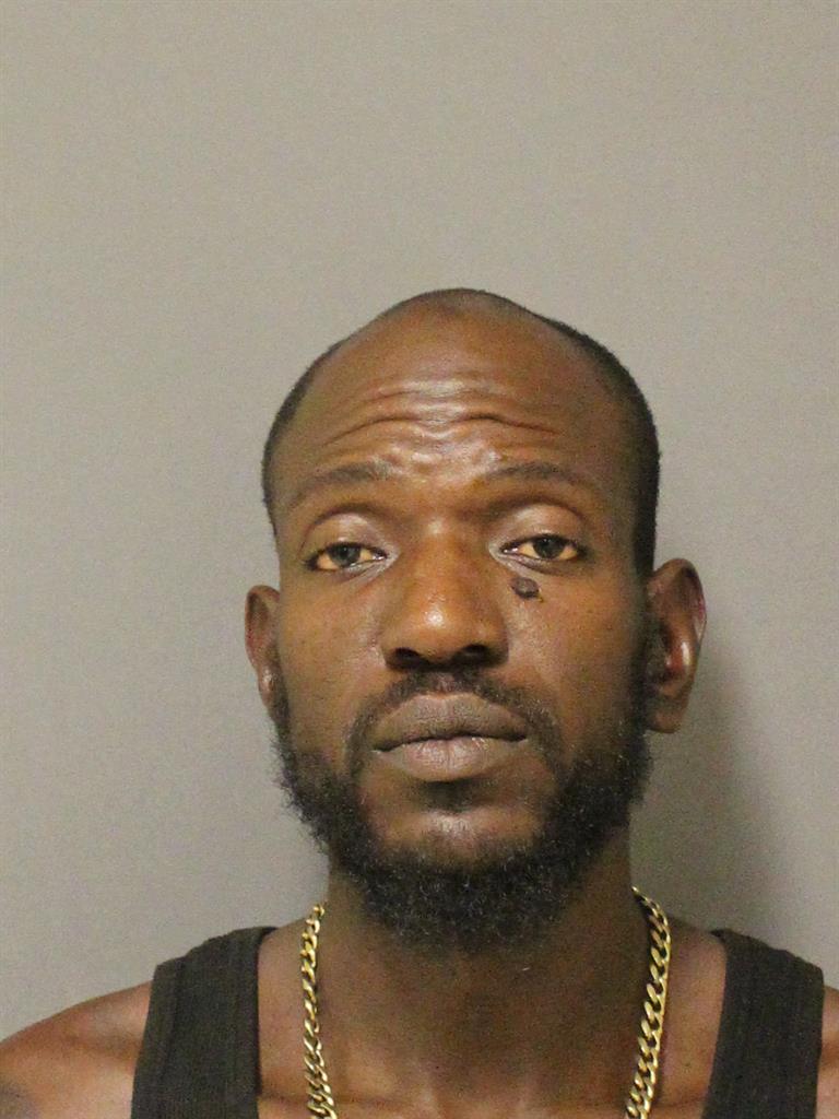  BAKARI XAVIER EDWARDS Mugshot / County Arrests / Orange County Arrests