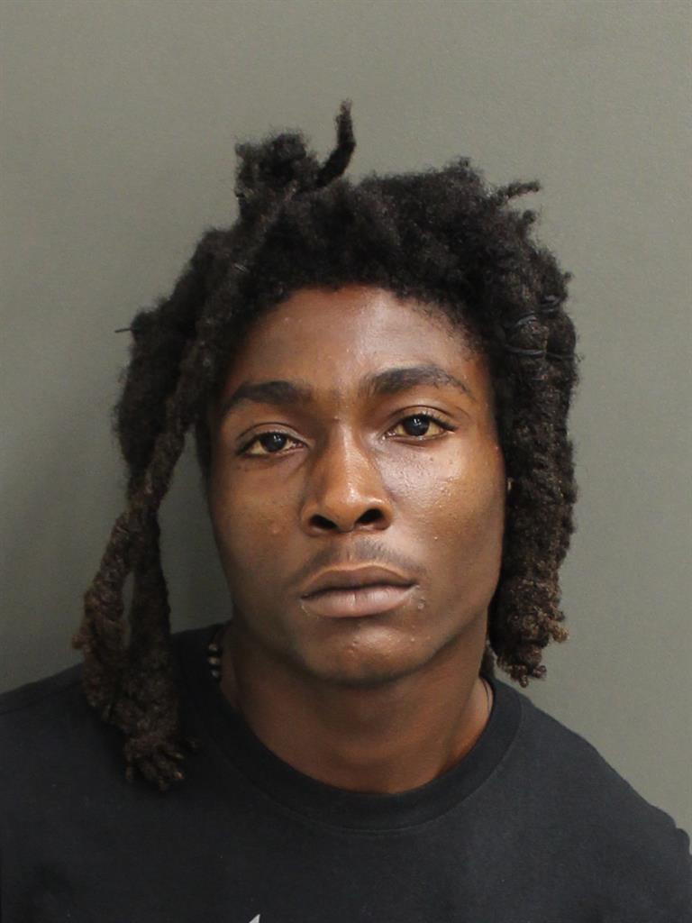  QUANDRE ROBERTS Mugshot / County Arrests / Orange County Arrests
