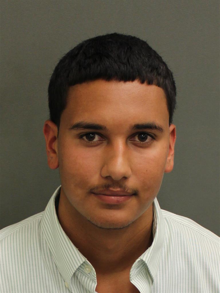  DARIEL GUARIONEX MOQUETE Photo Image