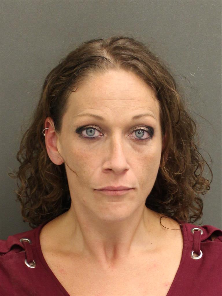  DANIELLE MARIE ARNOLD Mugshot / County Arrests / Orange County Arrests