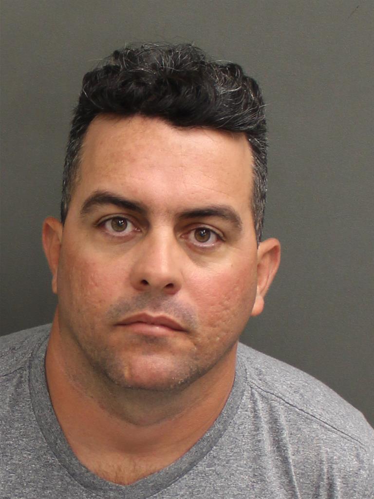  MIGUEL GRAVERANBARRIOS Photo Image