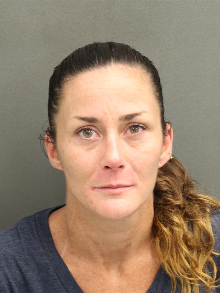  SARAH WIGGINS Mugshot / County Arrests / Orange County Arrests