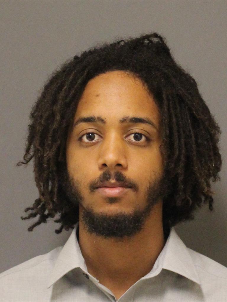  JULIEN CURTIS SIMMONS Photo Image