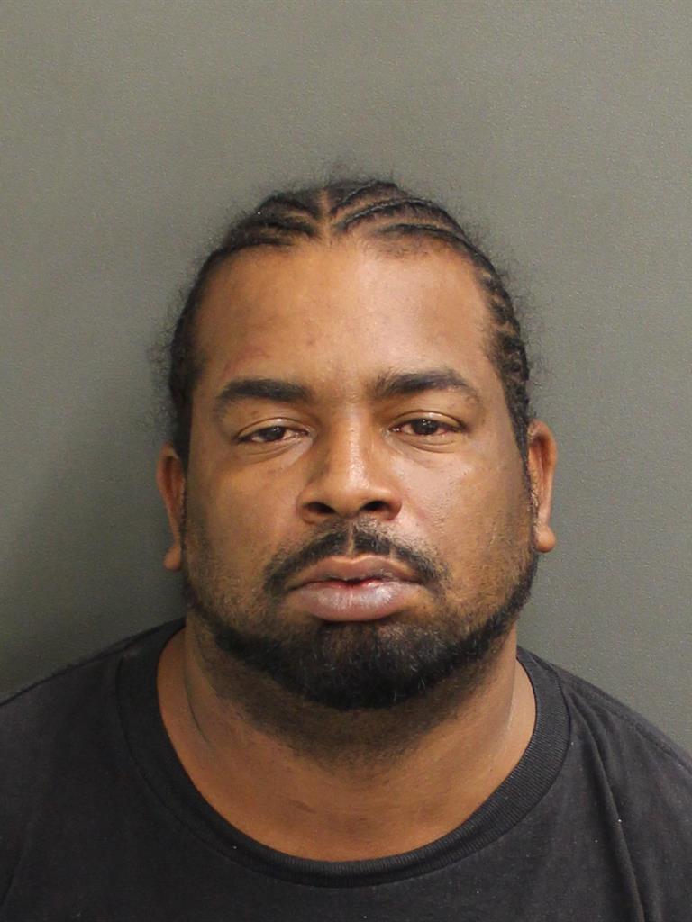  TRAVIS ANTOWANNE HODGES Mugshot / County Arrests / Orange County Arrests