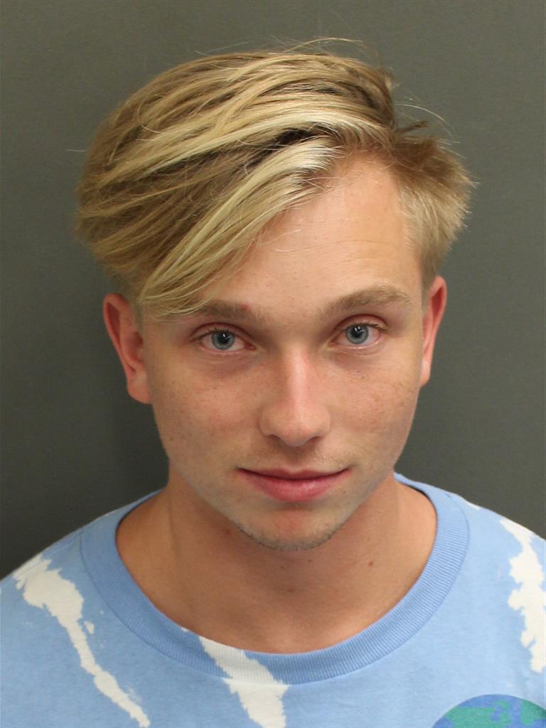  AUSTIN THOMAS VONTEVENAR Mugshot / County Arrests / Orange County Arrests